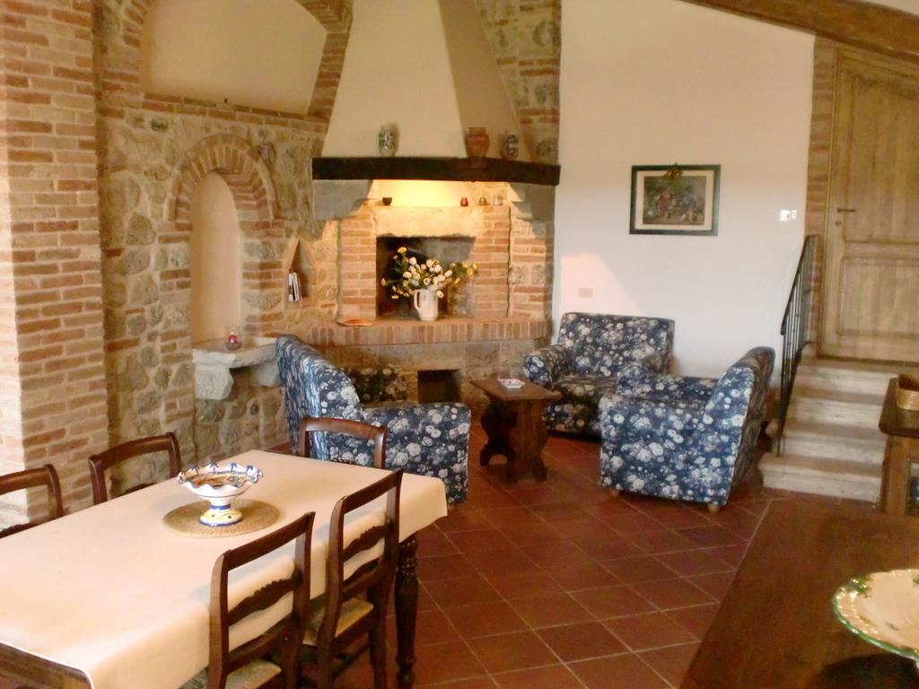 Agriturismo Fattoria Di Corsano الغرفة الصورة
